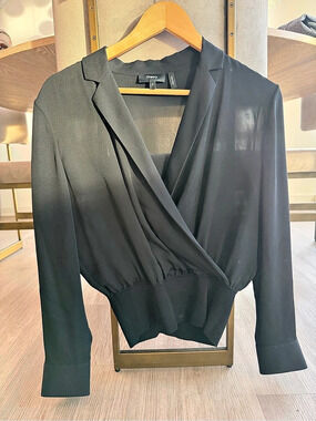 Theory Wrap Blouse in Silk Georgette Wrap Front Blouse in Black Small